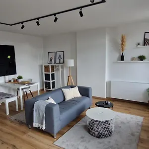 Cozy , Charleroi België